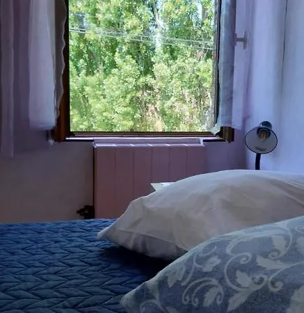 Chez Josie, Jolie Chambre, Longere Normande * Francheville (Eure)